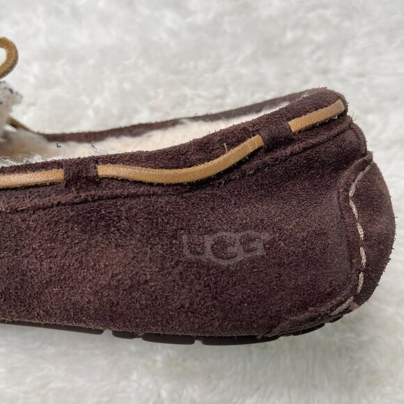UGG #1003390 Men's Brown Olsen Fur Slippers Slip On Sheepskin Shoes Size 11 - Picture 7 of 16